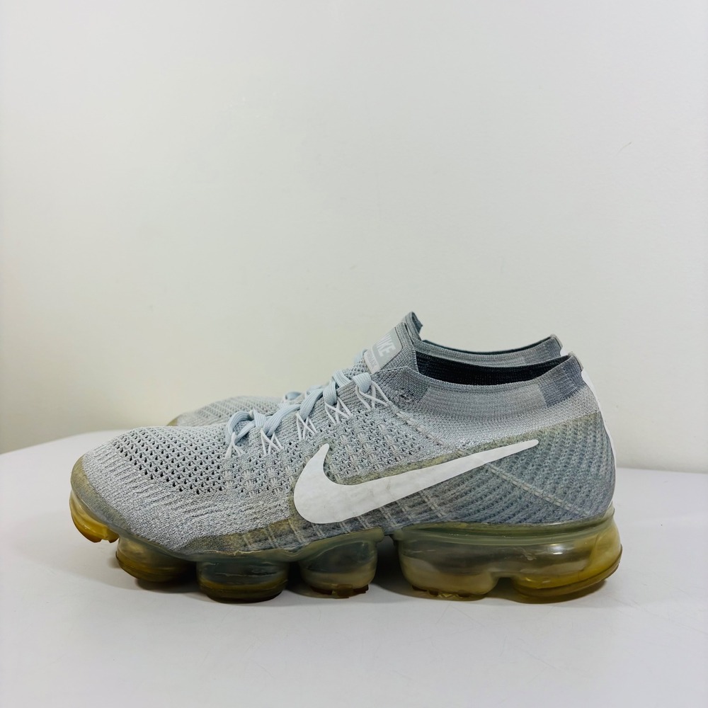 Nike Air Vapormax Flyknit 3 Women's Size 9 Running Shoes Pure Platinum